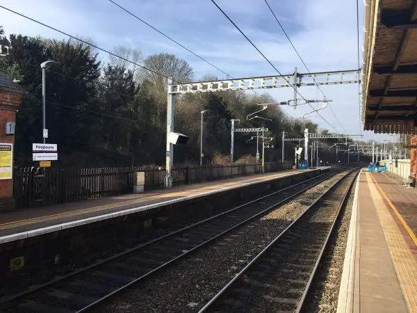 Pangbourne station